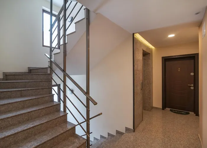 Reаch Dreams 1 アパート *