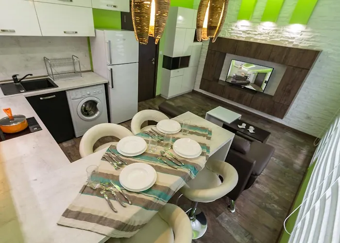 Apartment Reаch Dreams 1